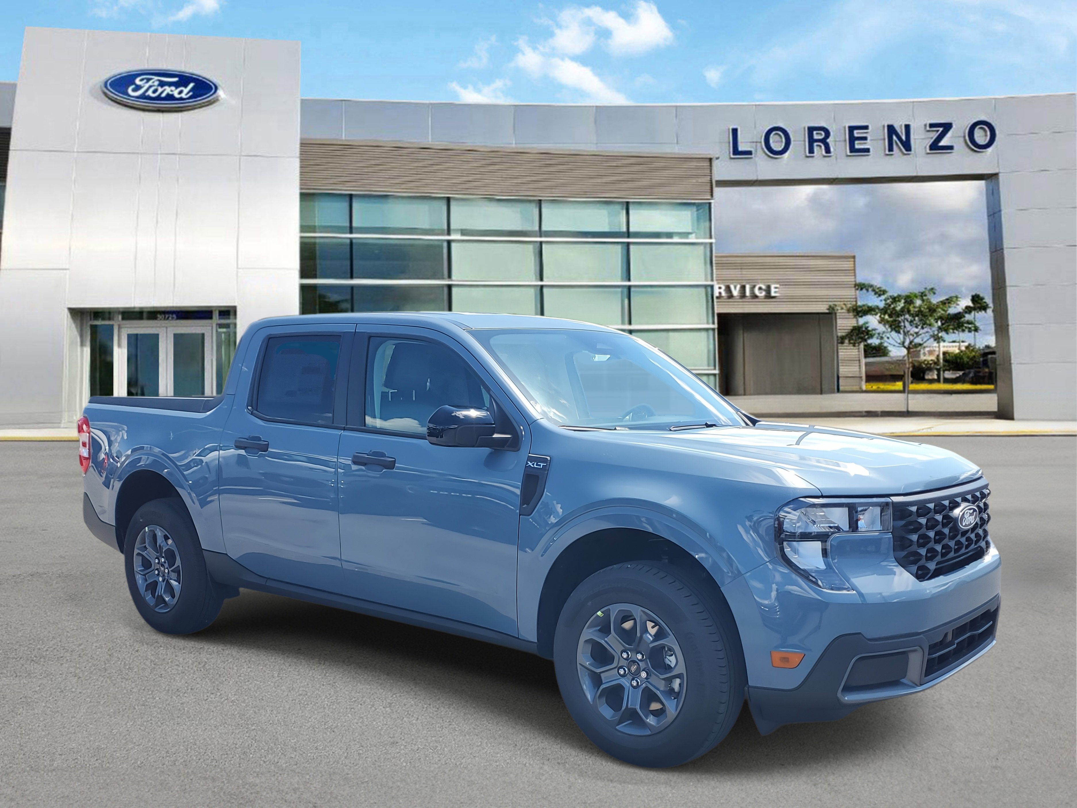 New 2025 Ford Maverick XLT w/ XLT Luxury Package image 3