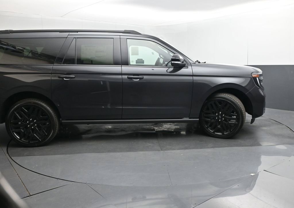New 2026 Ford Expedition Max Platinum w/ Stealth Performance Package AWD/4WD image 30