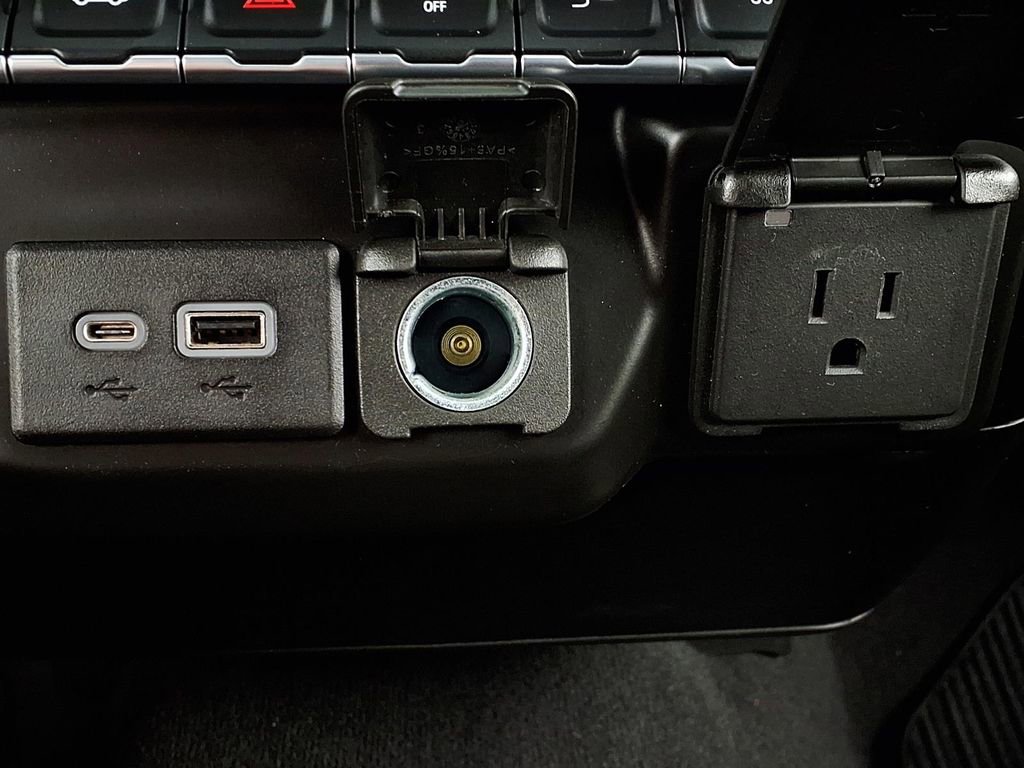 Used 2021 Chevrolet Silverado 1500 Custom image 23