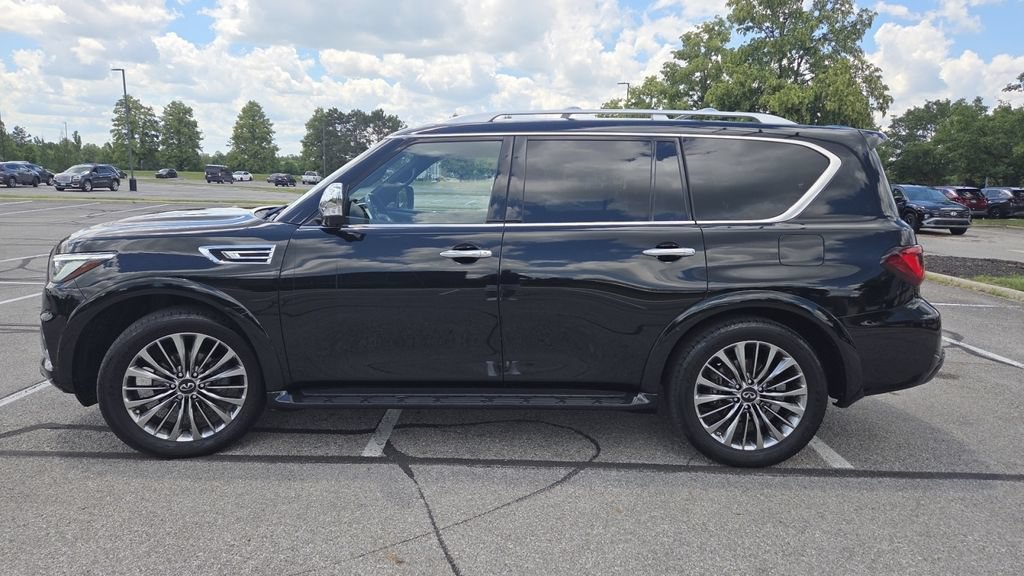 Used 2021 INFINITI QX80 Sensory w/ Cargo Package AWD/4WD image 5