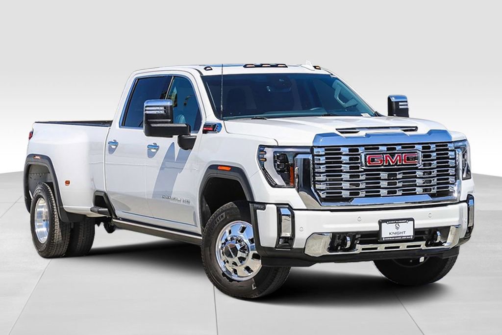 Used 2024 GMC Sierra 3500 Denali w/ Denali Reserve Package image 2