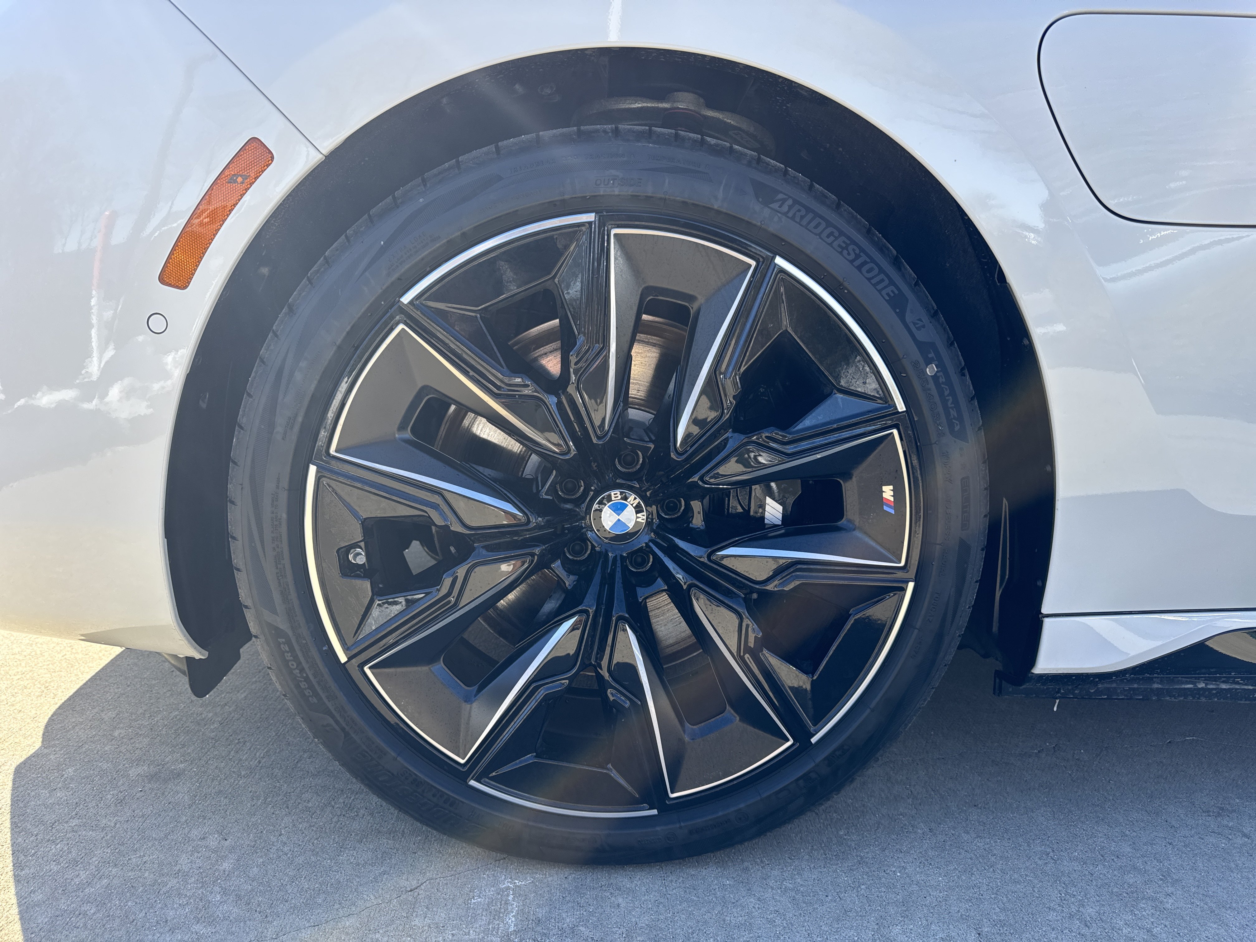 New 2026 BMW 750e xDrive w/ Executive Package AWD/4WD image 26