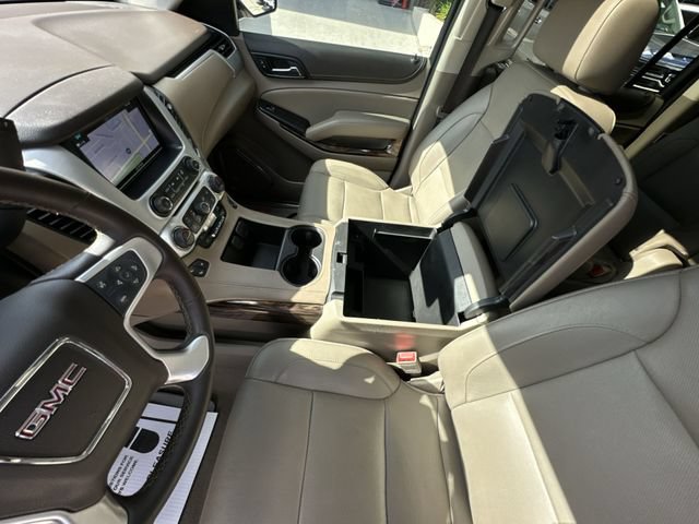 Certified 2020 GMC Yukon XL SLT w/ HD Trailering Package RWD image 28