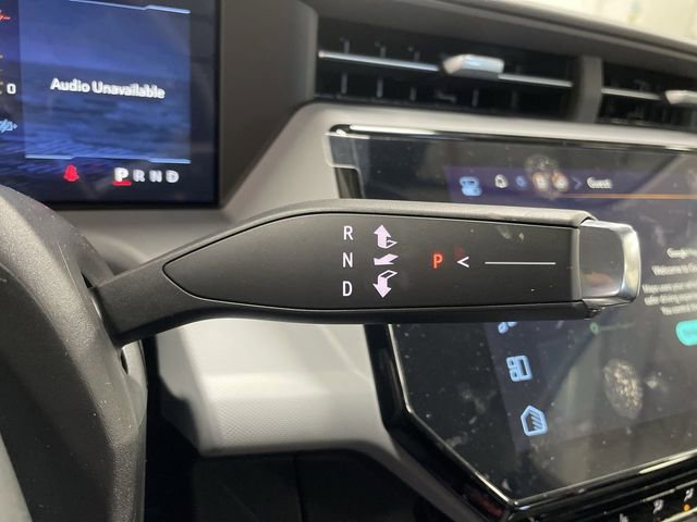 New 2027 Chevrolet Bolt LT w/ Comfort Package FWD image 20