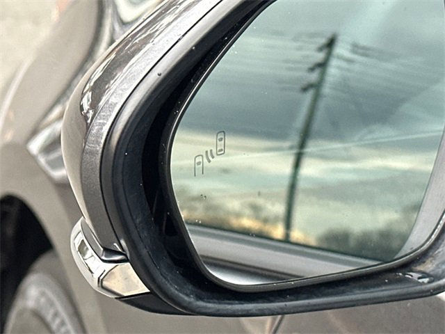 Certified 2022 Toyota Prius LE image 16