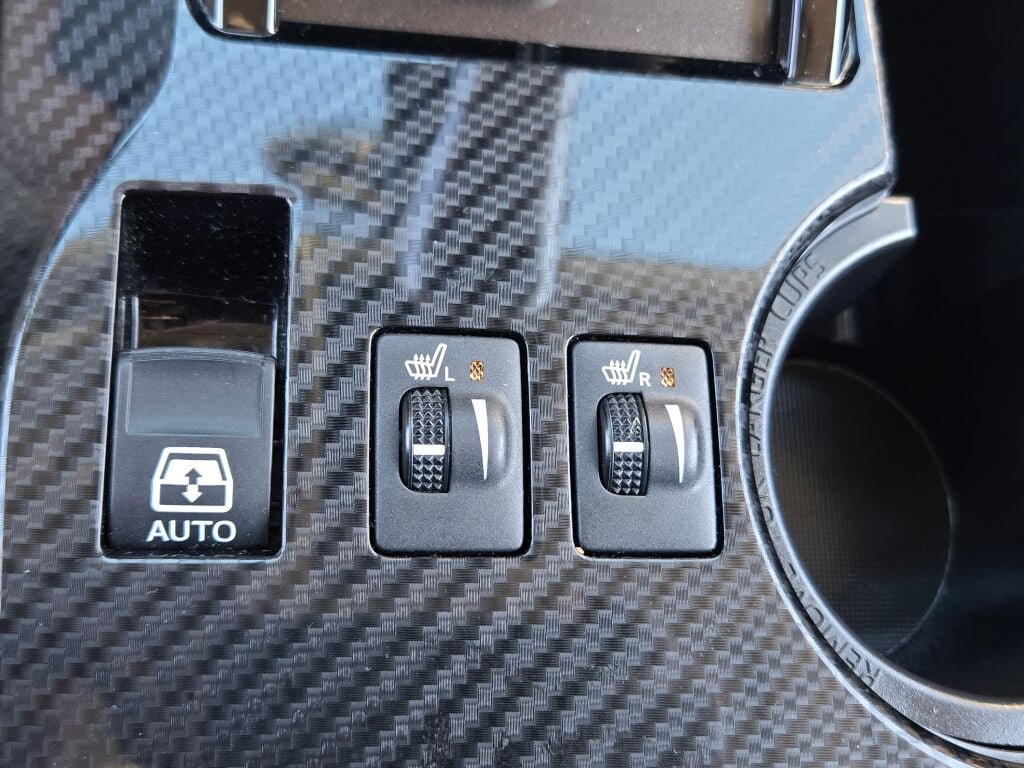 Used 2023 Toyota 4Runner TRD Off-Road Premium w/ Off Road Premium Plus Package AWD/4WD image 31
