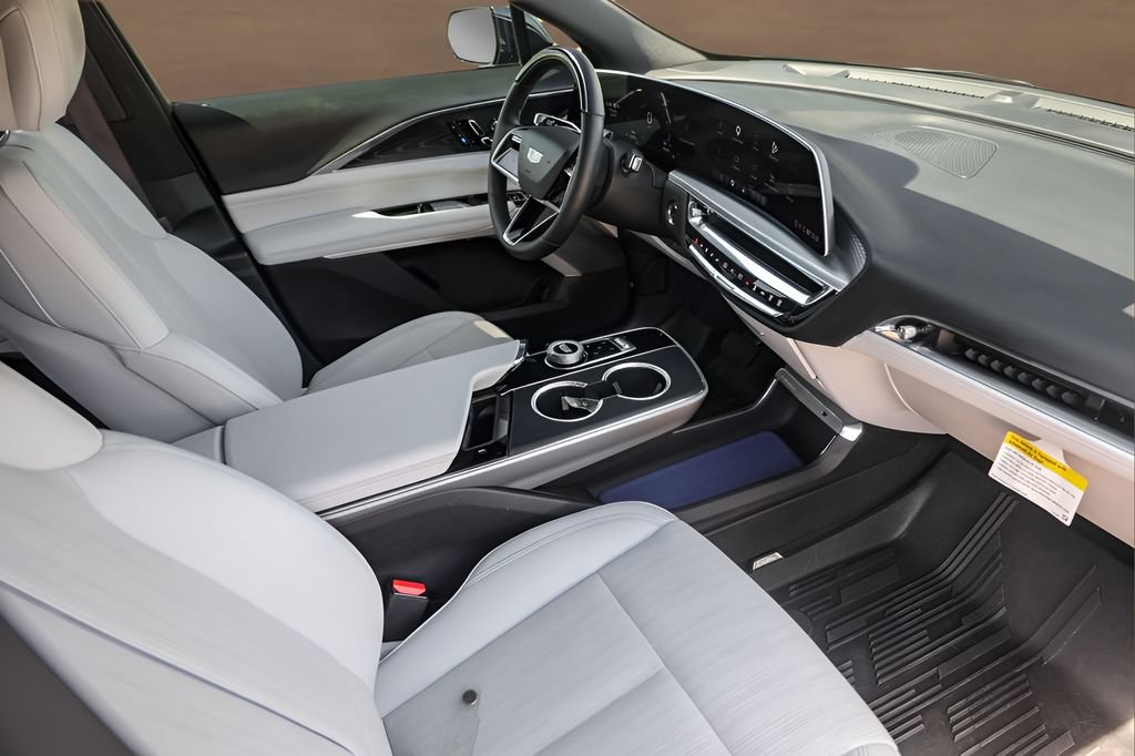 Certified 2024 Cadillac Lyriq Luxury w/ LPO, Floor Liner Package RWD image 28