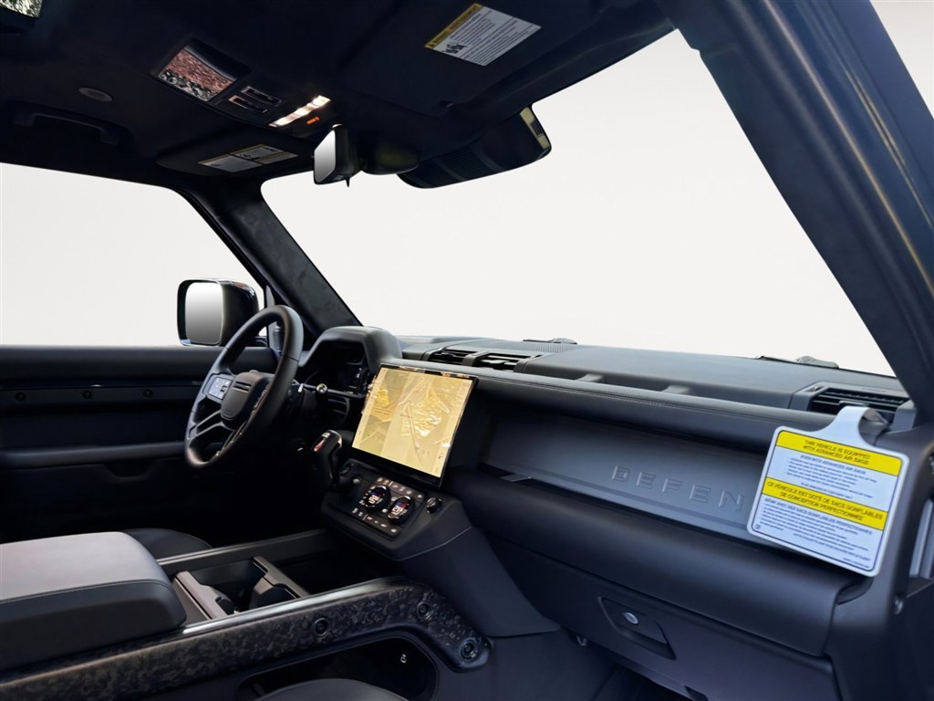 New 2026 Land Rover Defender 110 OCTA image 22