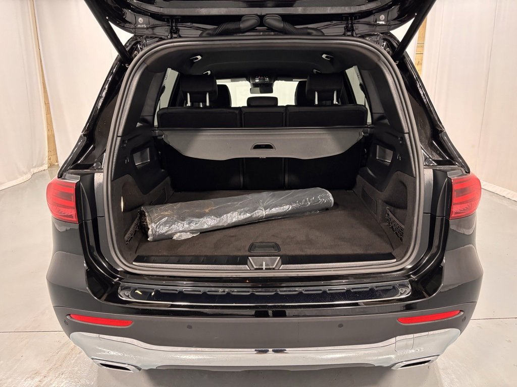 Certified 2025 Mercedes-Benz GLB 250 4MATIC image 27