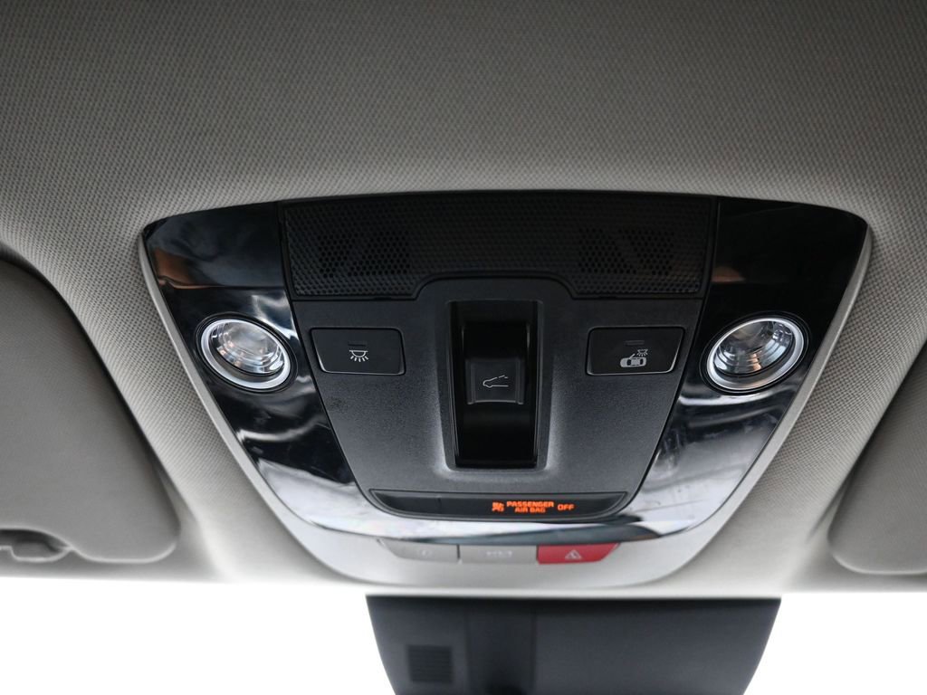 Certified 2023 Kia Sportage SX image 17