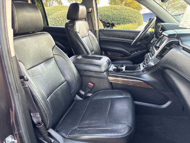 Used 2015 Chevrolet Suburban LT AWD/4WD image 34