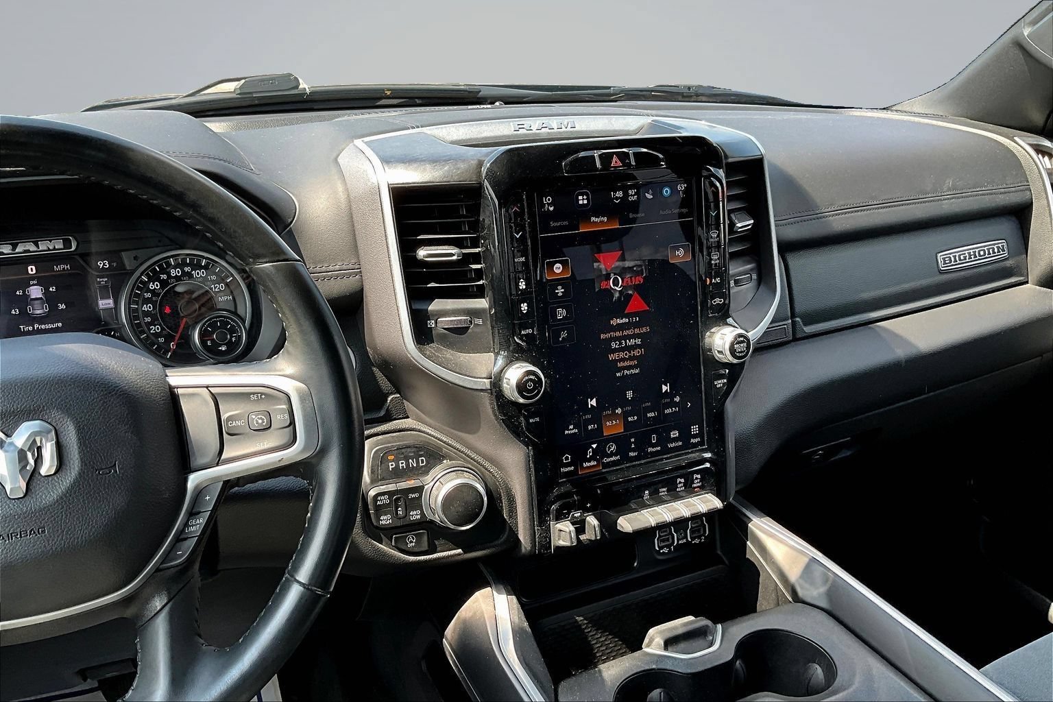 Used 2023 RAM 1500 Big Horn AWD/4WD image 9