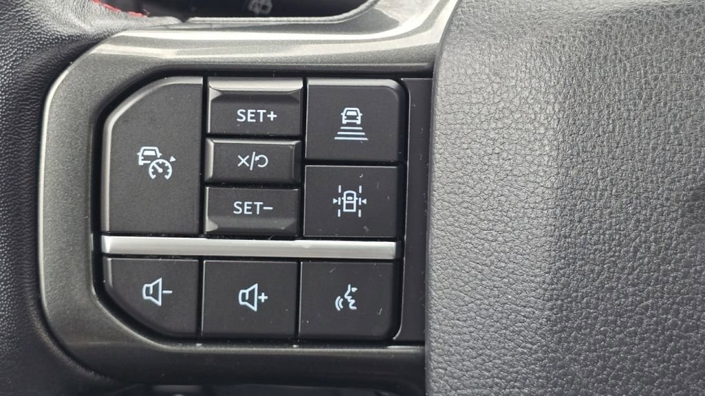 Used 2022 Ford Expedition Max Limited image 34