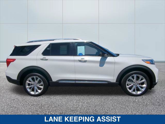 Certified 2023 Ford Explorer Platinum w/ Technology Package AWD/4WD image 6