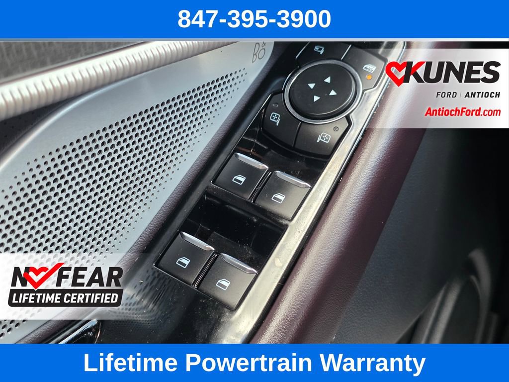 Used 2025 Ford Explorer Platinum w/ LUX Leather Package AWD/4WD image 42