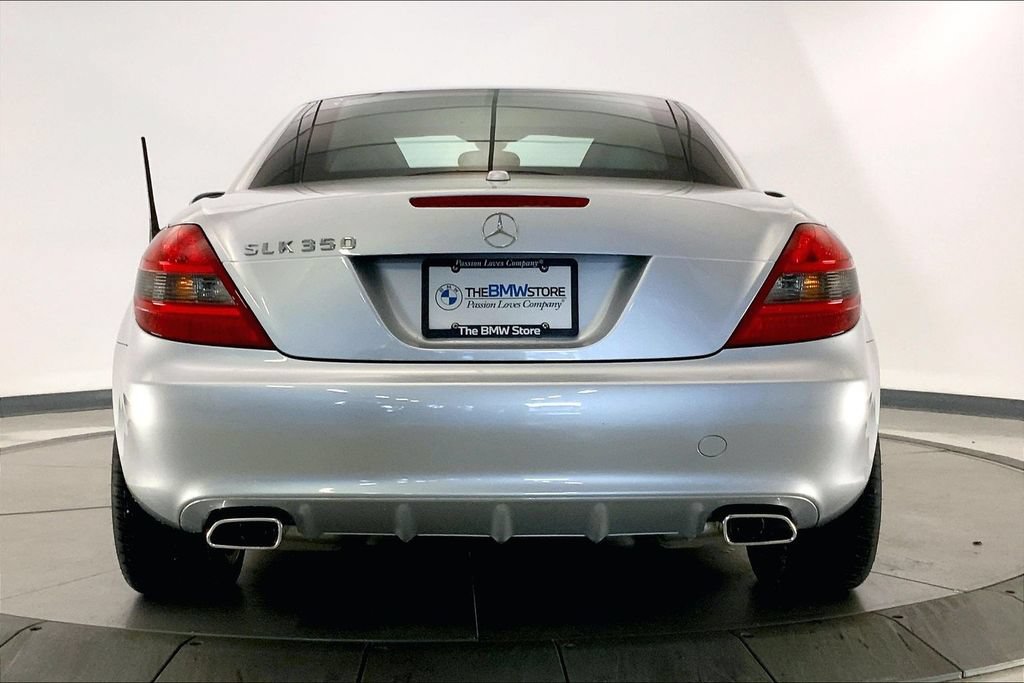 Used 2010 Mercedes-Benz SLK 350 image 3