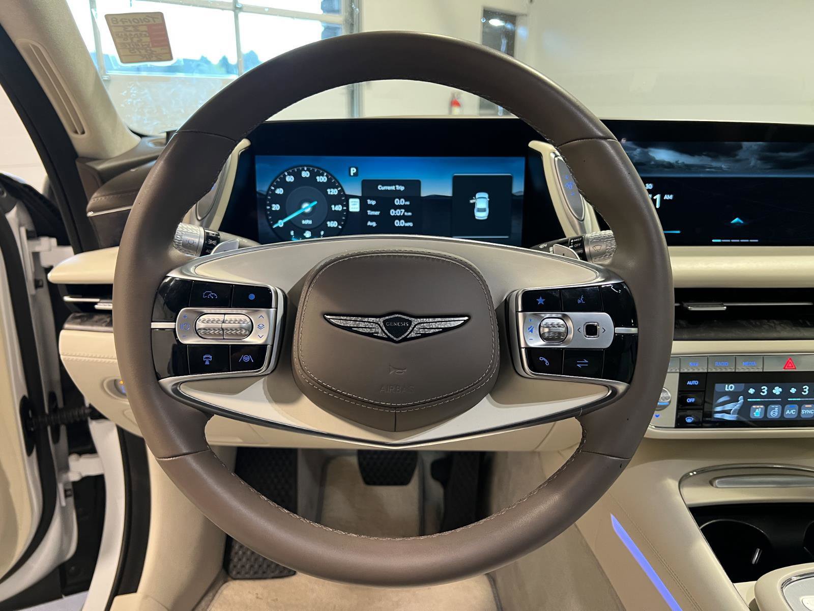 Used 2023 Genesis G90 3.5T image 11