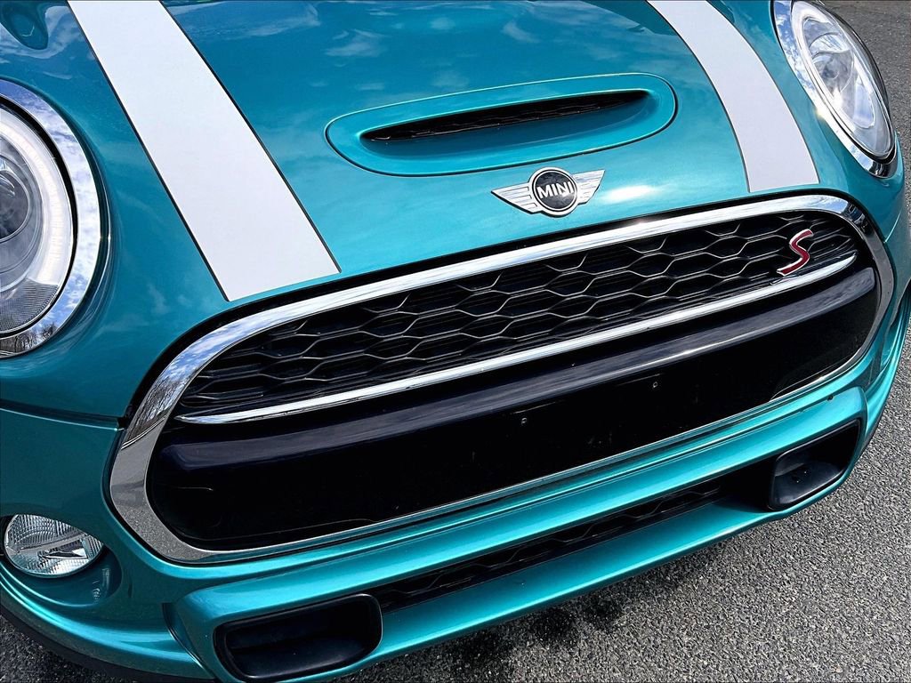 Used 2018 MINI Cooper S image 25