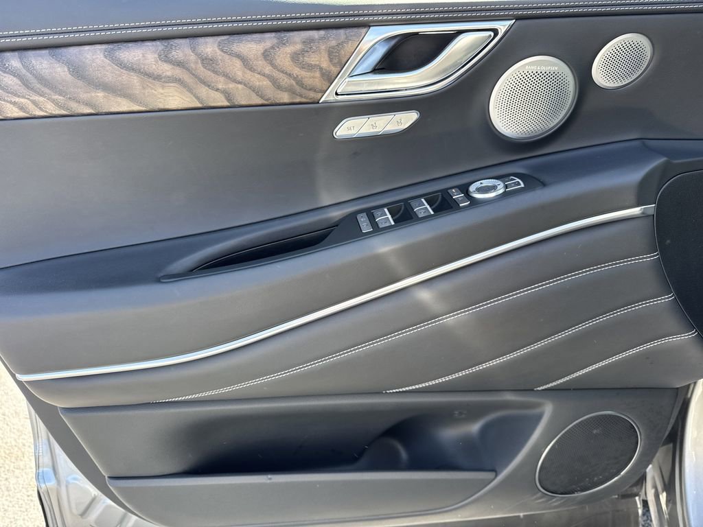 Used 2025 Genesis GV80 3.5T Advanced image 10