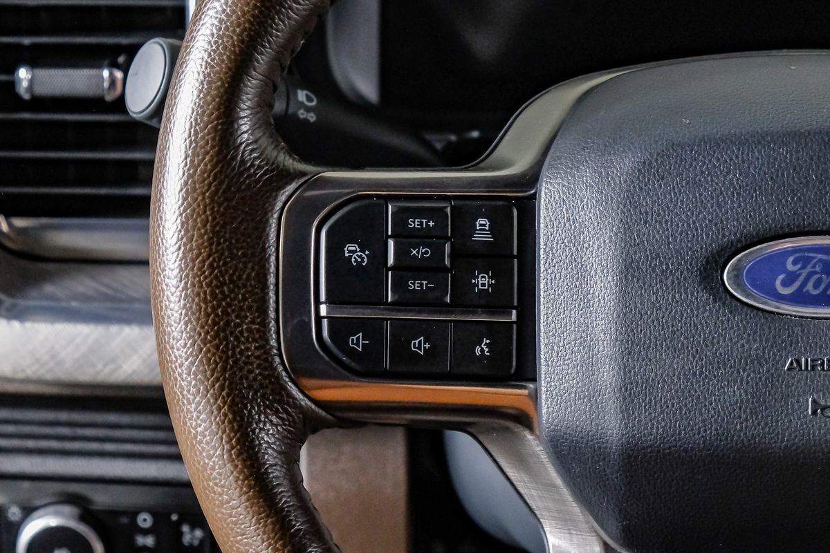 Used 2025 Ford F350 King Ranch image 17