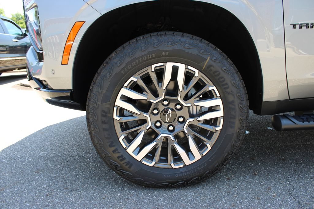 New 2026 Chevrolet Tahoe Z71 w/ Z71 Off-Road Package AWD/4WD image 31