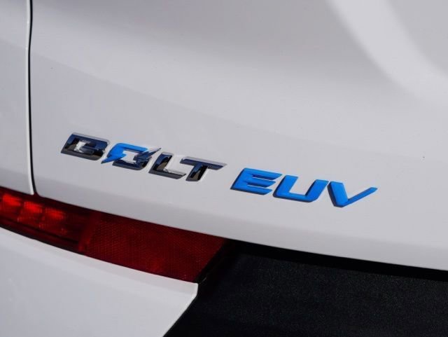 Used 2023 Chevrolet Bolt EUV Premier image 11
