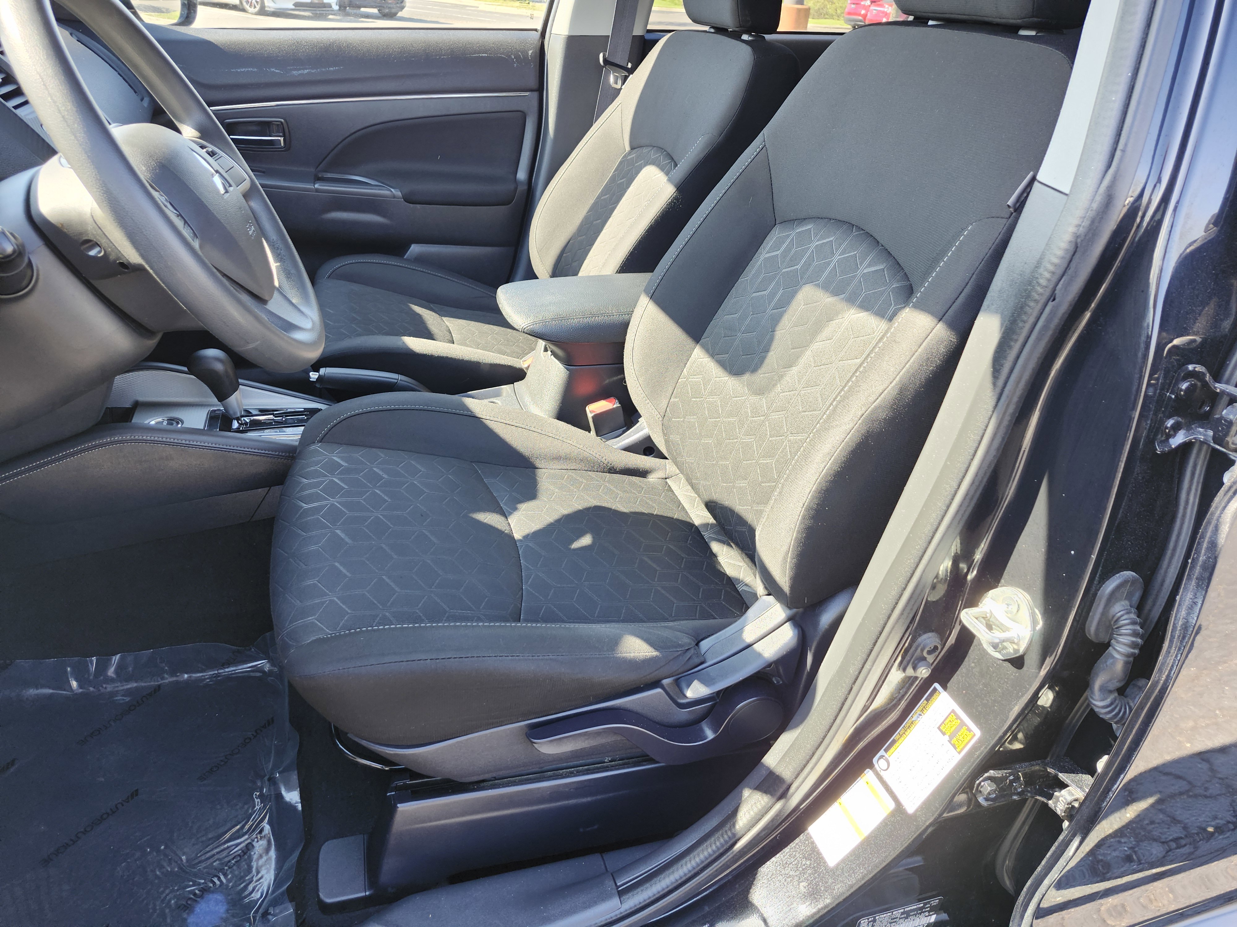 Used 2021 Mitsubishi Outlander Sport LE image 22