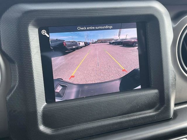 Used 2021 Jeep Gladiator Sport image 29