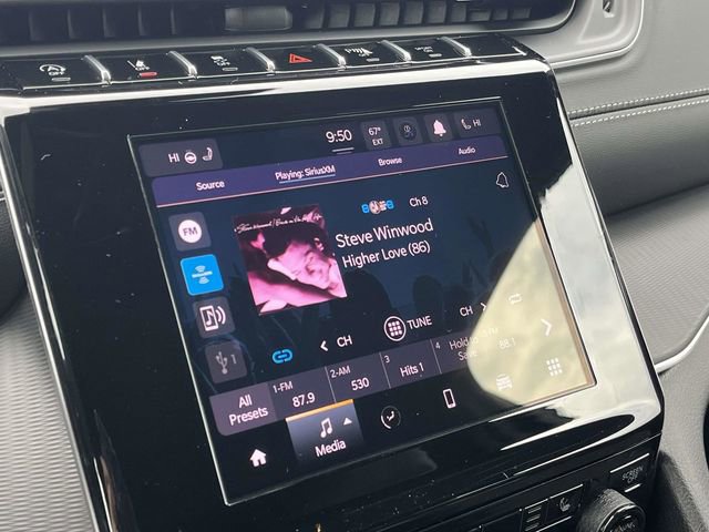 New 2025 Jeep Grand Cherokee Altitude image 22