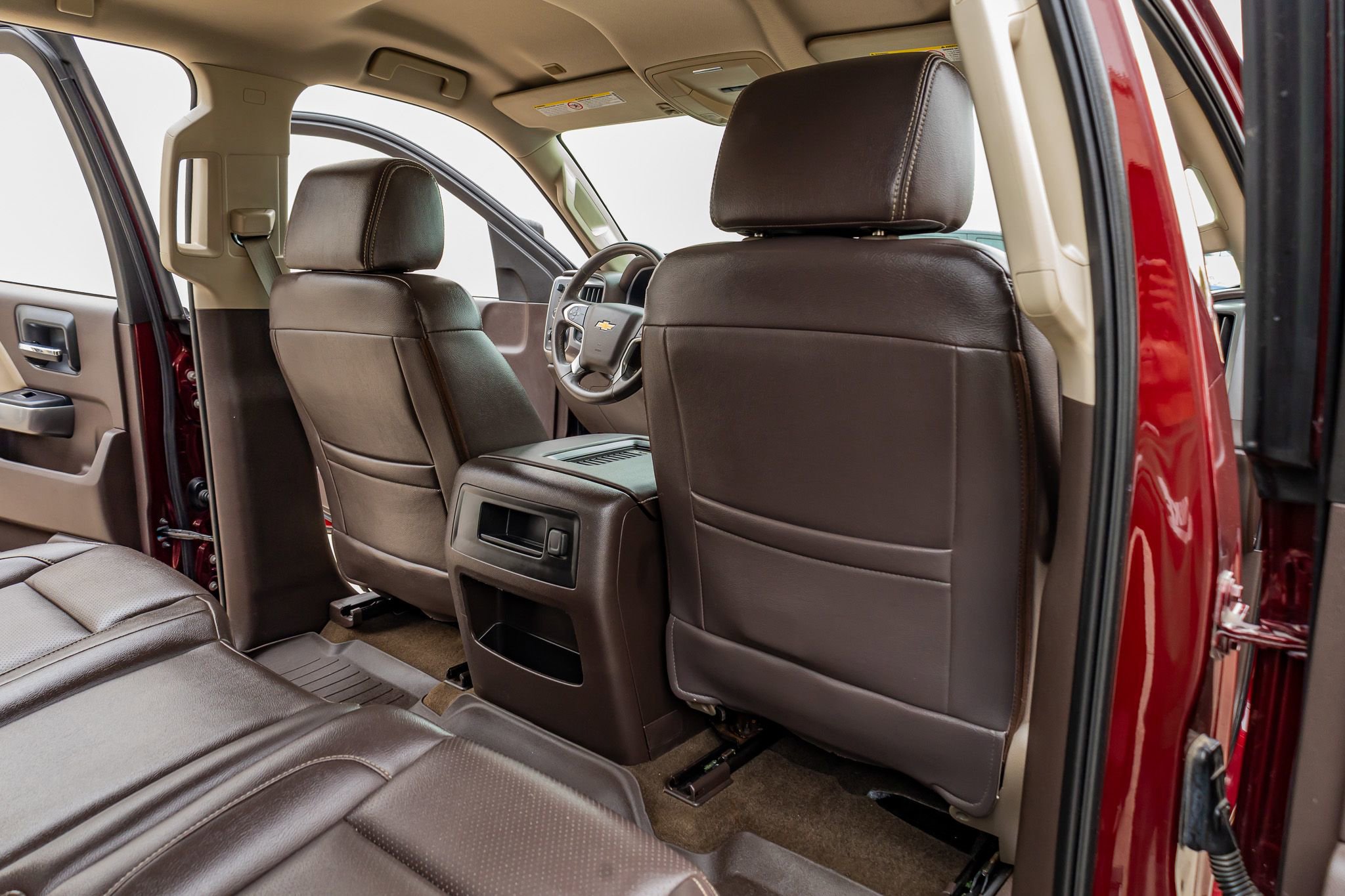 Used 2016 Chevrolet Silverado 2500 LT w/ LT Convenience Package AWD/4WD image 30