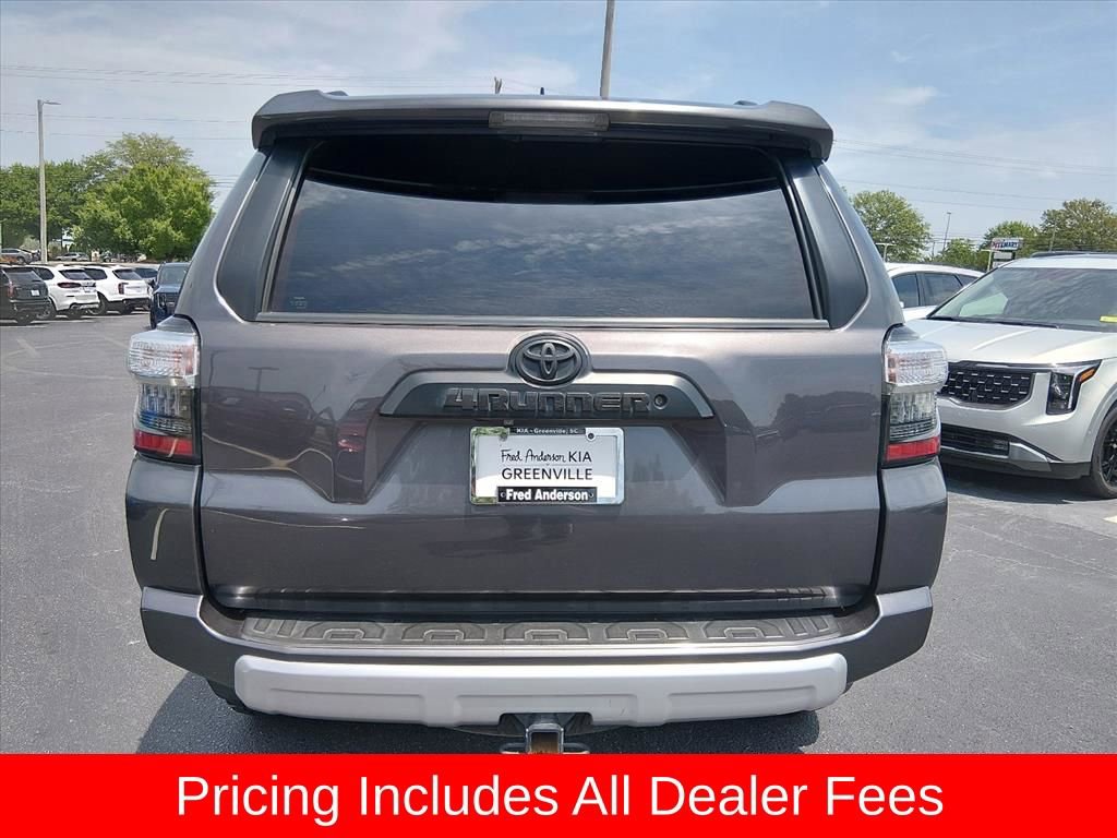 Used 2018 Toyota 4Runner TRD Off-Road Premium AWD/4WD image 4
