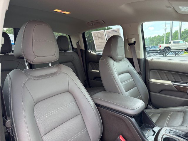 Used 2022 GMC Canyon Denali RWD image 11