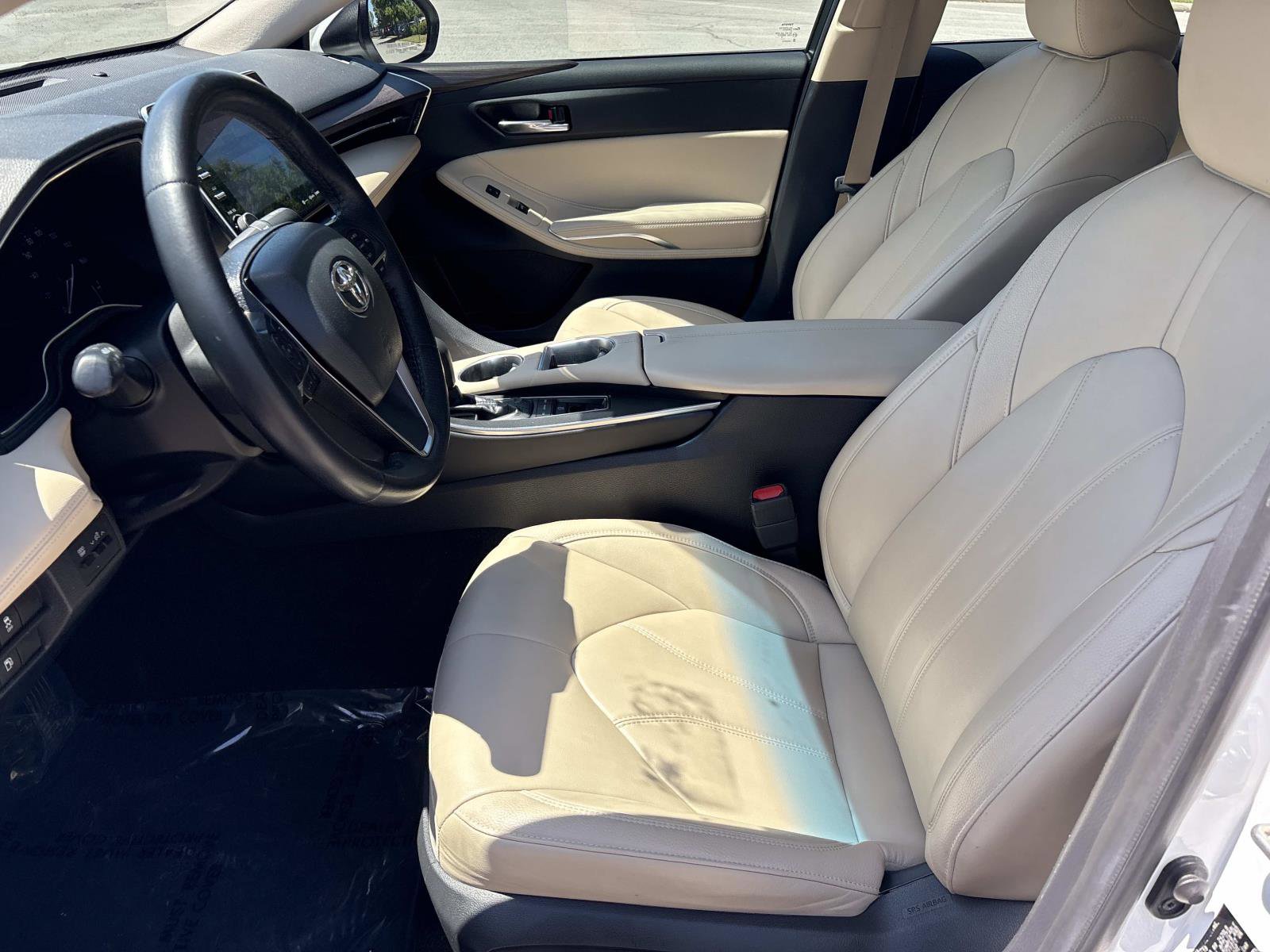 Used 2020 Toyota Avalon XLE w/ All Weather Liner Package FWD image 14