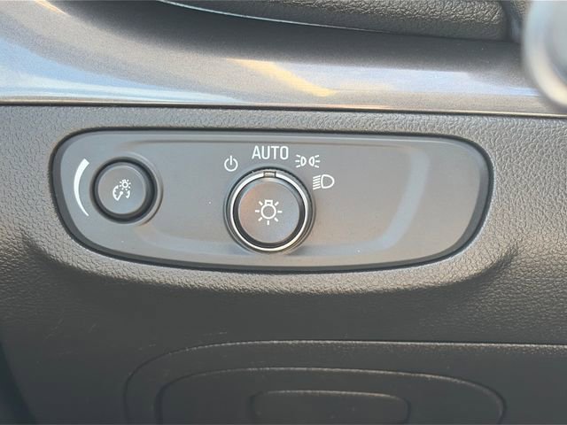 Used 2019 Buick Encore Preferred FWD image 52
