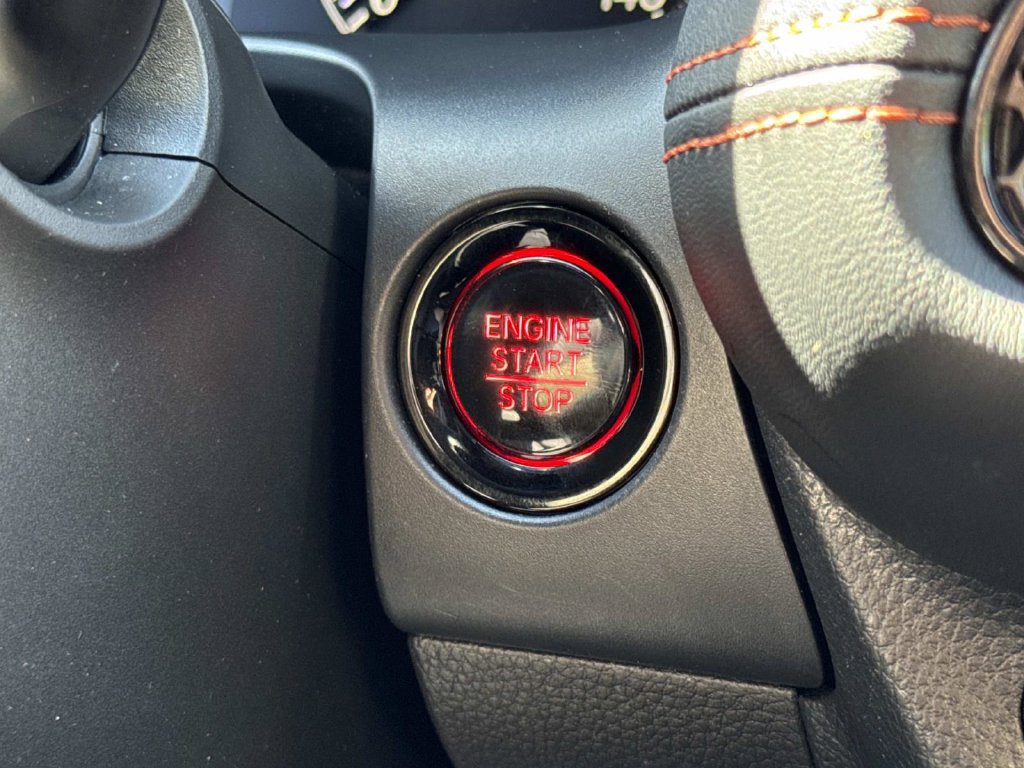 Used 2024 Honda HR-V Sport image 15
