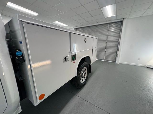 New 2026 GMC Sierra 3500 Pro w/ Convenience Package image 8