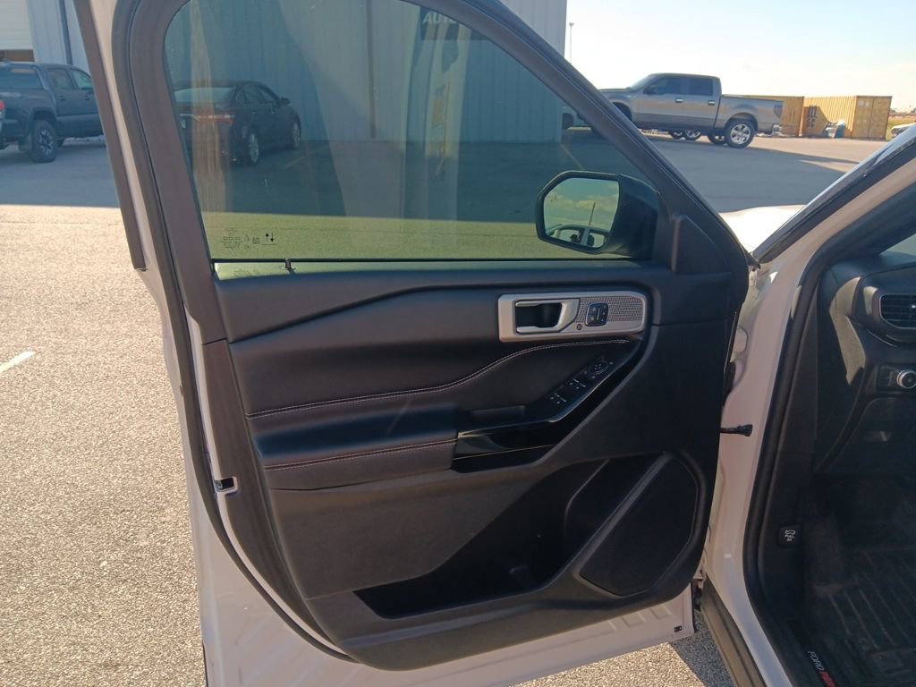 Used 2022 Ford Explorer ST w/ Equipment Group 401A image 12