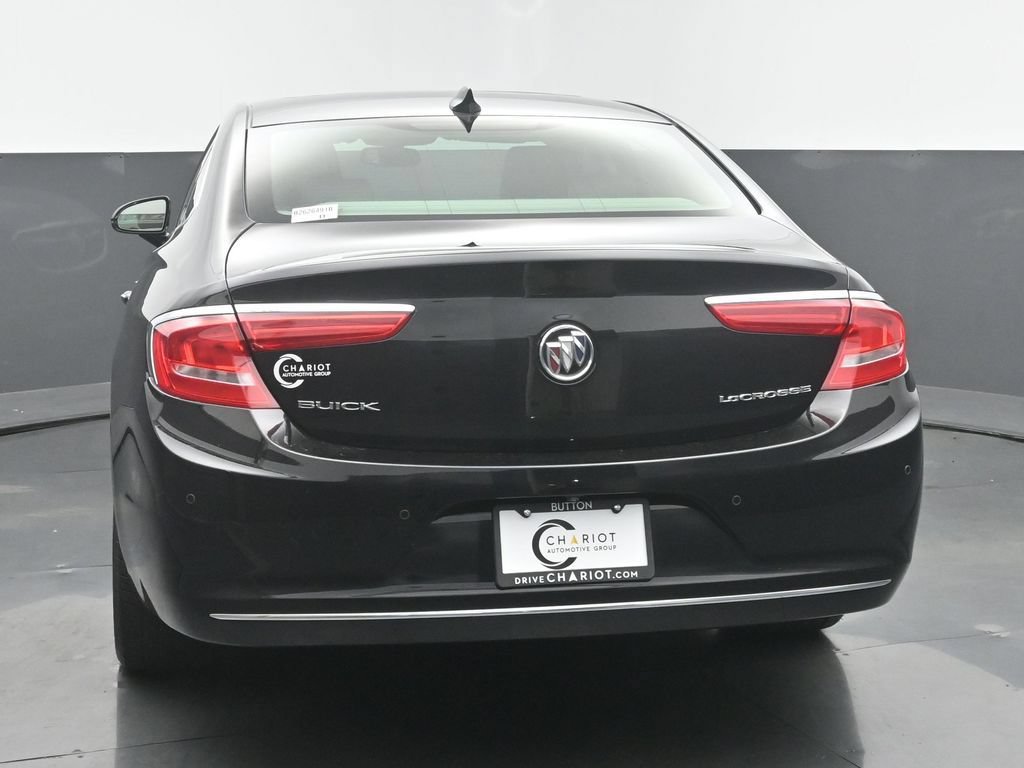 Used 2018 Buick LaCrosse Essence w/ Sun and Shade Package FWD image 5