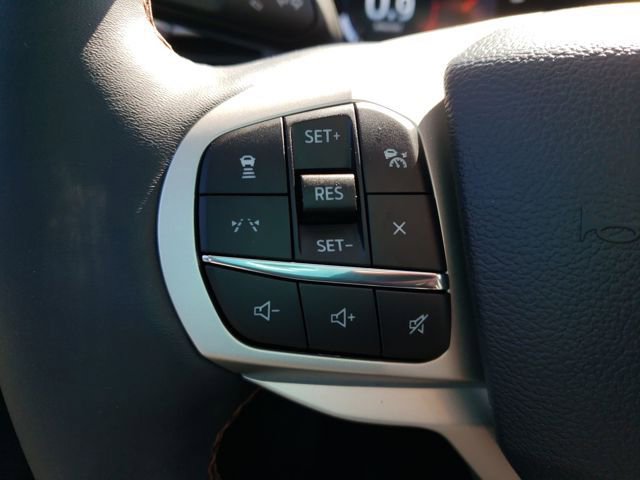 New 2026 Ford Explorer Active w/ Active Comfort Package image 16