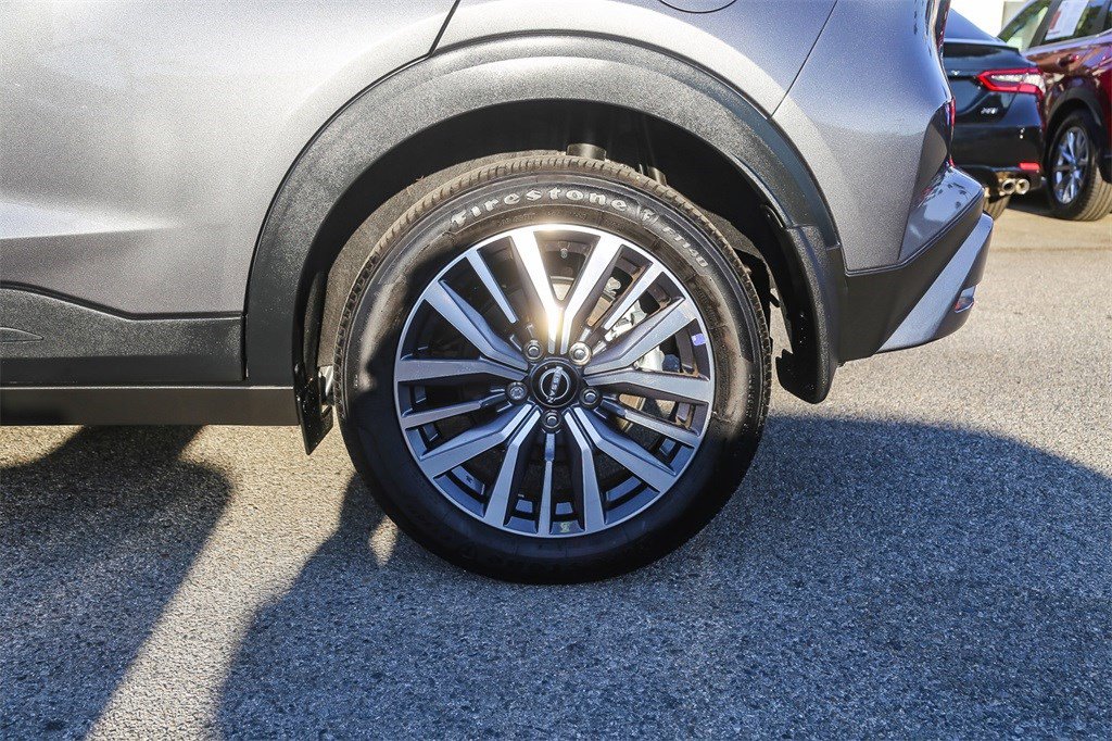 Certified 2024 Nissan Kicks SV w/ Interior Electronics Package image 10