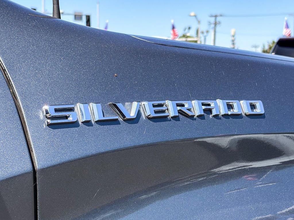 Used 2020 Chevrolet Silverado 1500 LT AWD/4WD image 11
