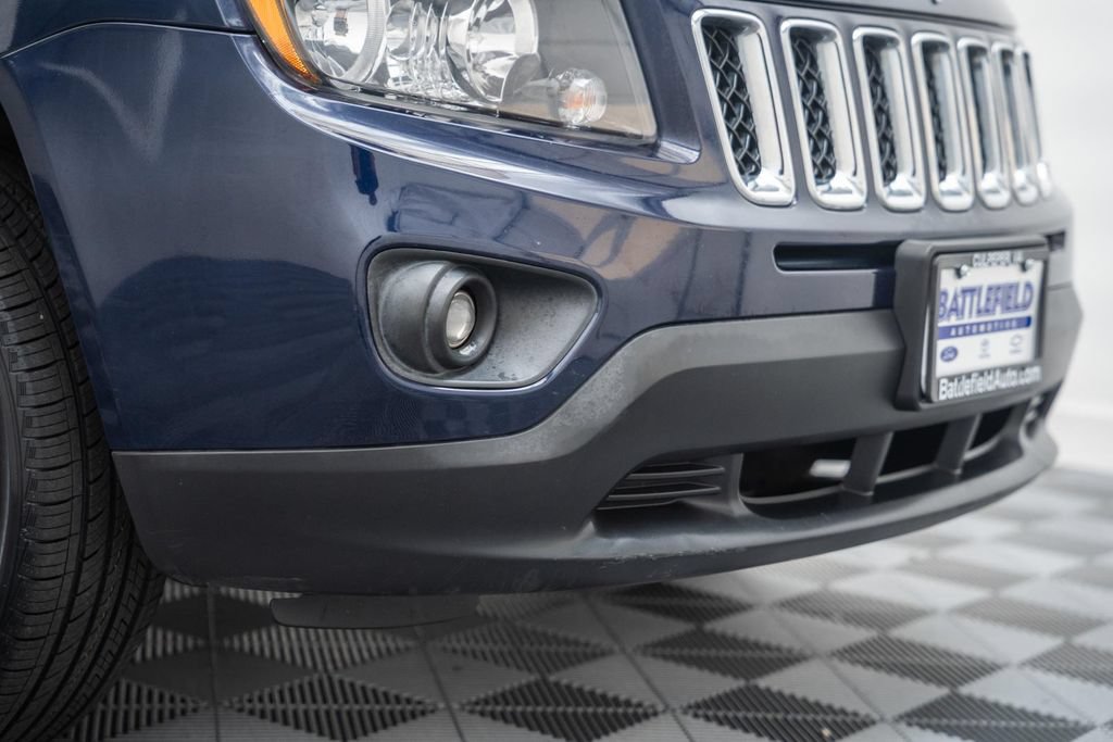 Used 2016 Jeep Compass Sport w/ Power Value Group AWD/4WD image 15