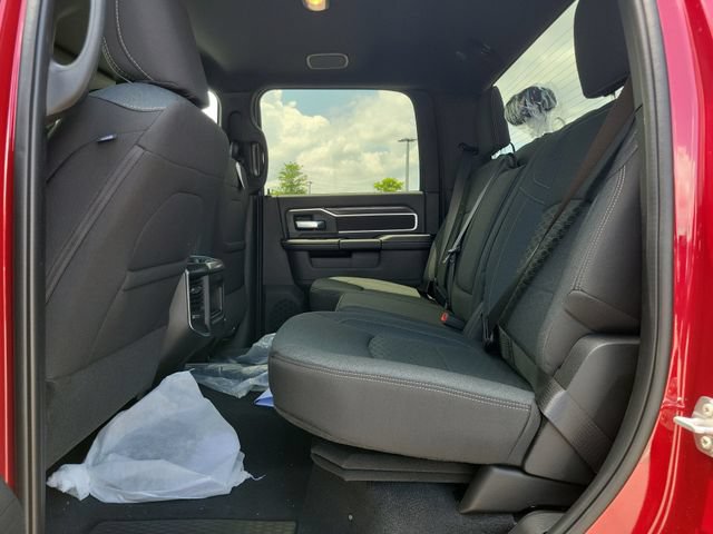 New 2026 RAM 2500 Big Horn AWD/4WD image 8