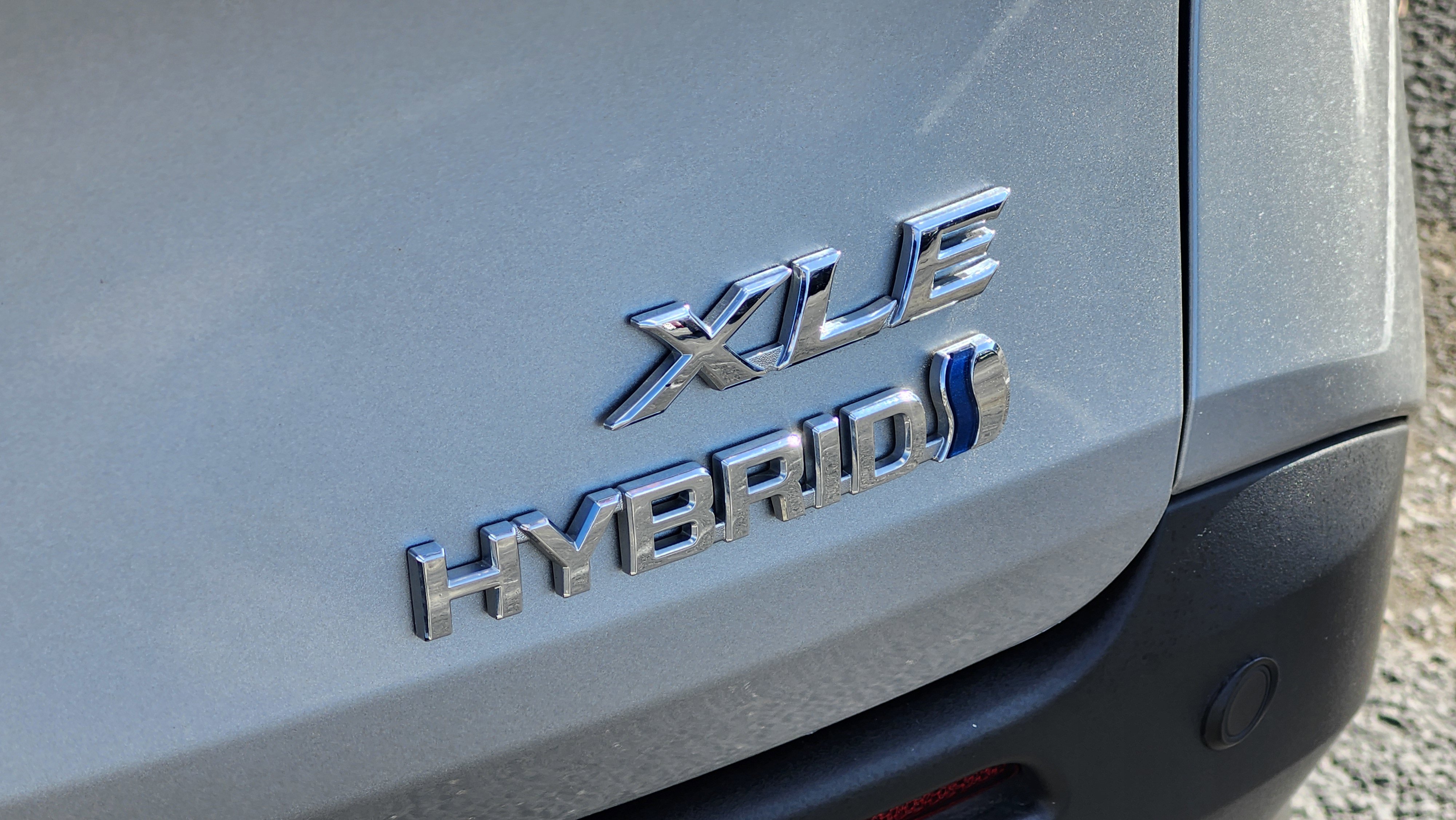 Used 2024 Toyota Sienna XLE w/ XLE Plus Package image 24