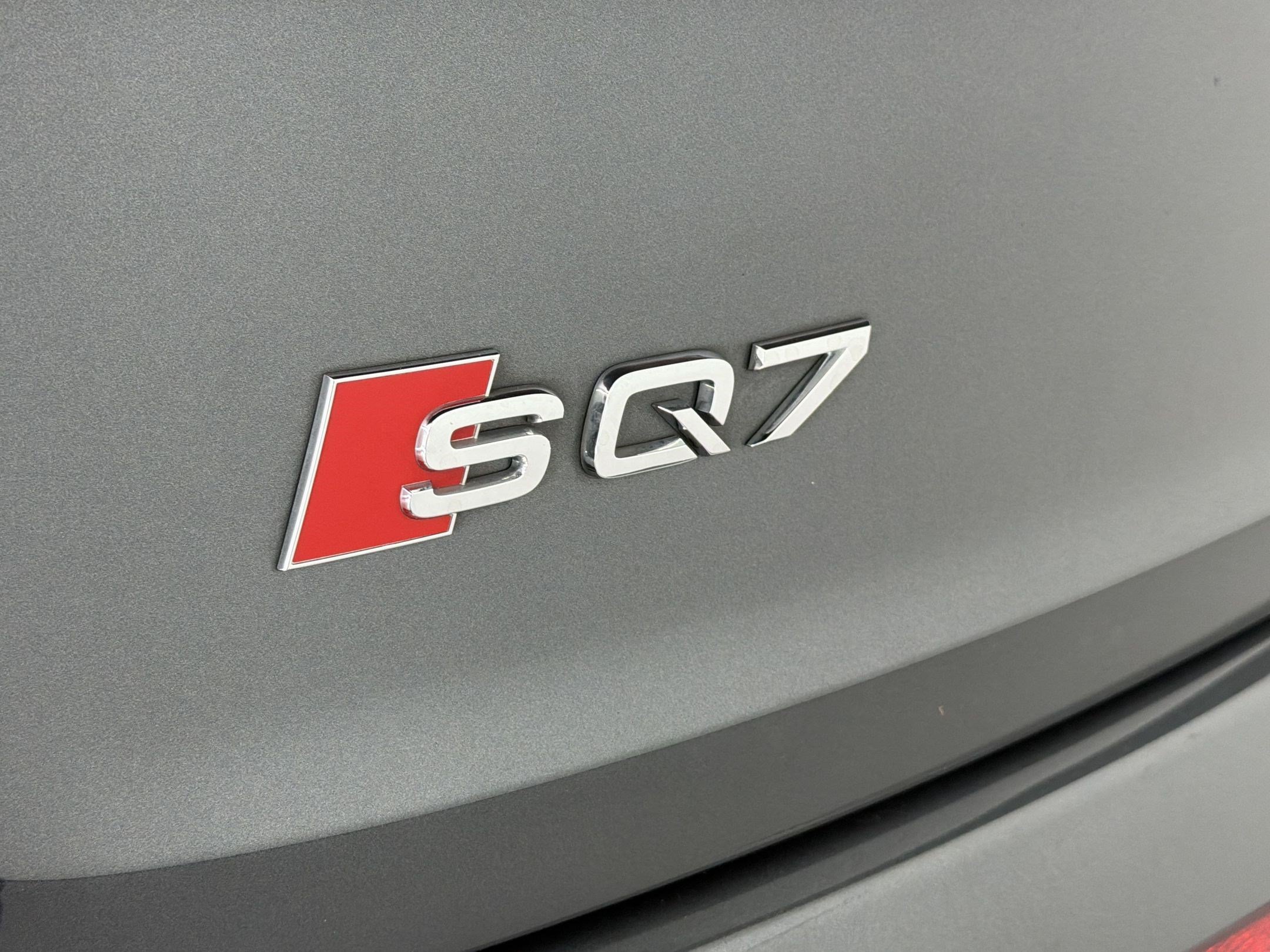 Used 2024 Audi SQ7 Prestige AWD/4WD image 35