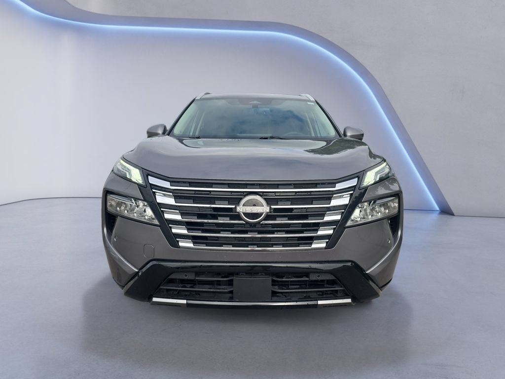 Used 2025 Nissan Rogue Platinum FWD image 9
