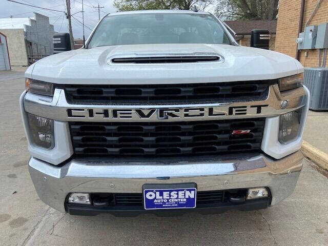 Used 2022 Chevrolet Silverado 2500 LT w/ Convenience Package image 8