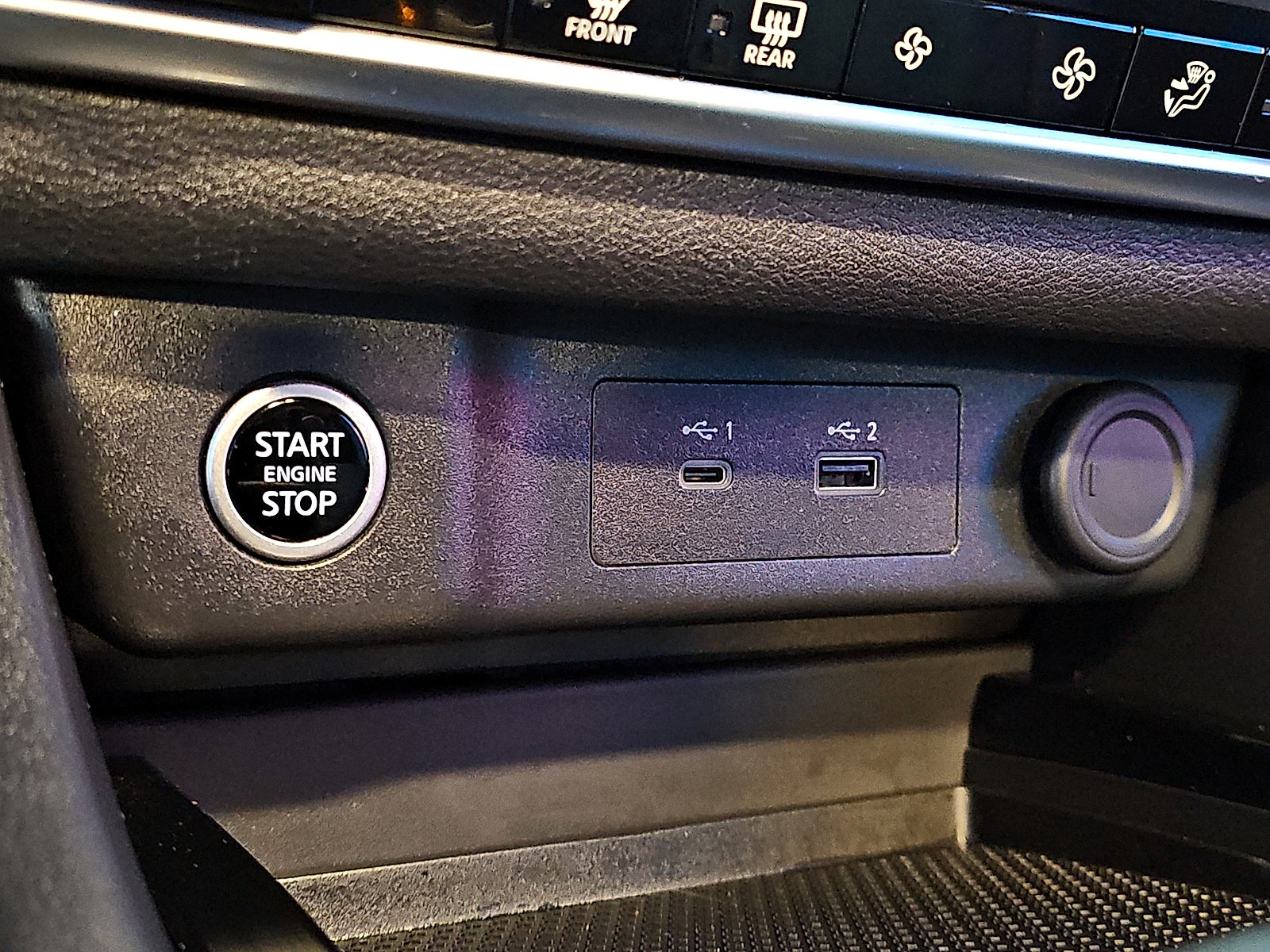 Certified 2023 Nissan Rogue SV image 23