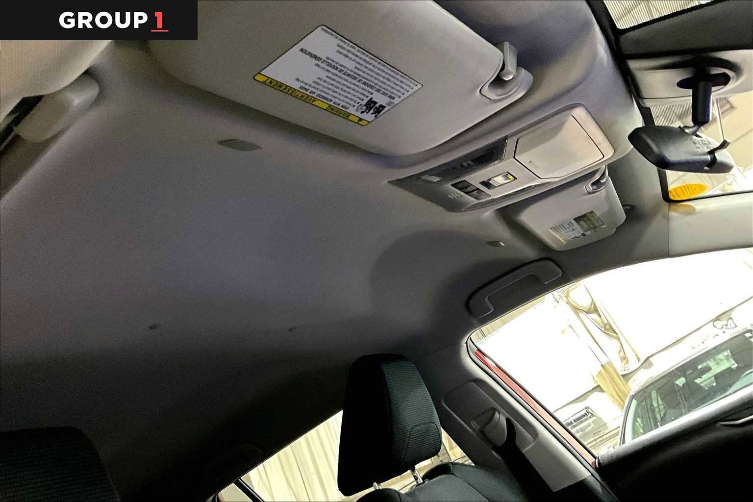 Used 2023 Toyota RAV4 LE AWD/4WD image 14