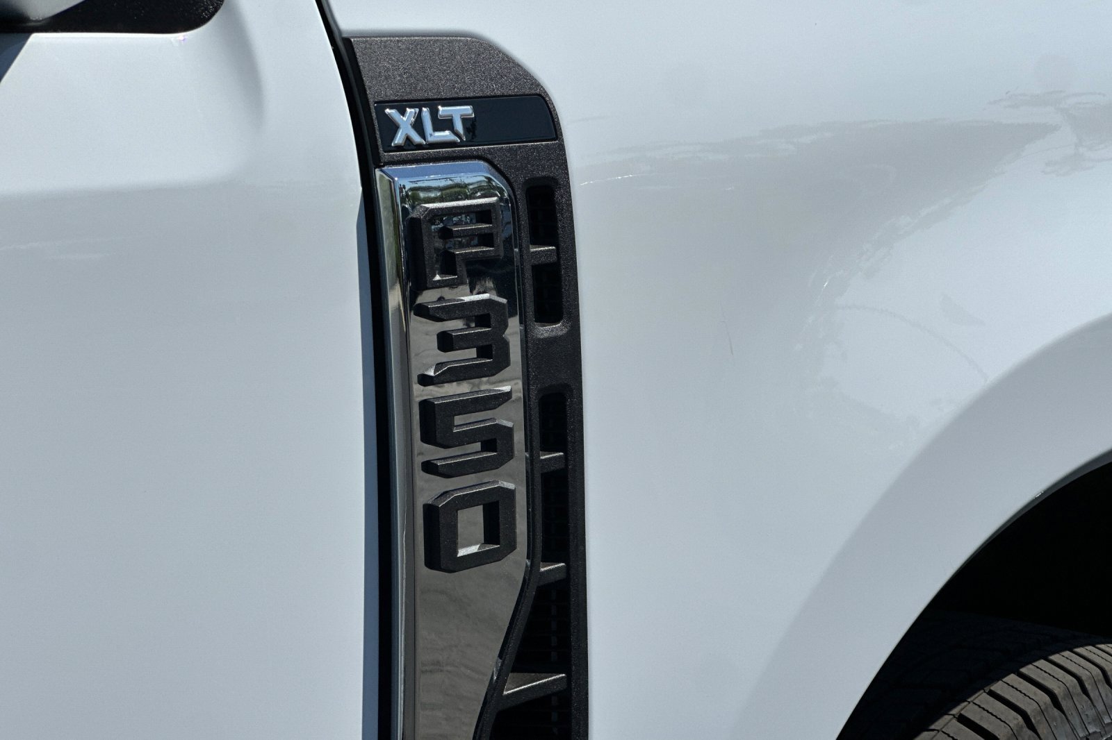 New 2026 Ford F350 XLT image 24